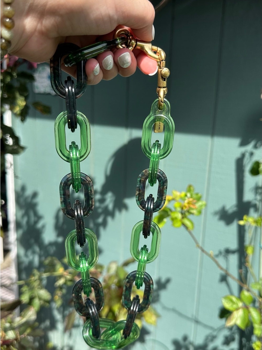 💚 COACH RESIN CHAIN STRAP! 💚 - Picture 2 of 6